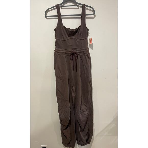 NWT FP Movement Inbound Sleeveless Square Neck Onesie Fossil Women's Size Small - Picture 2 of 10